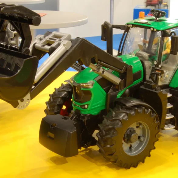 16Bruder Deutz trekker