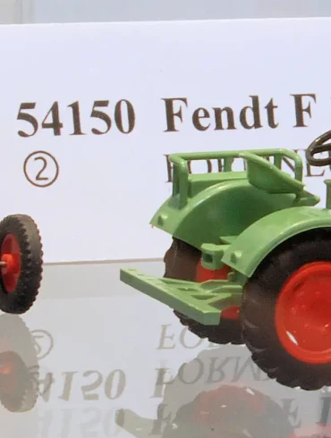 187 Busch Fendt F15 Dieselross