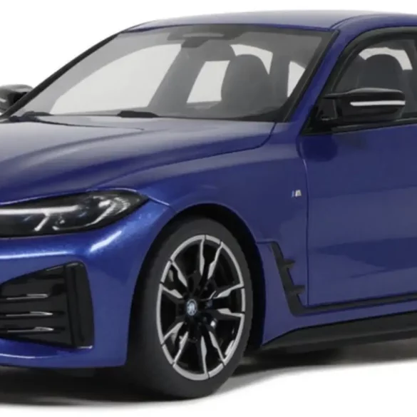 18OttOm BMW i4