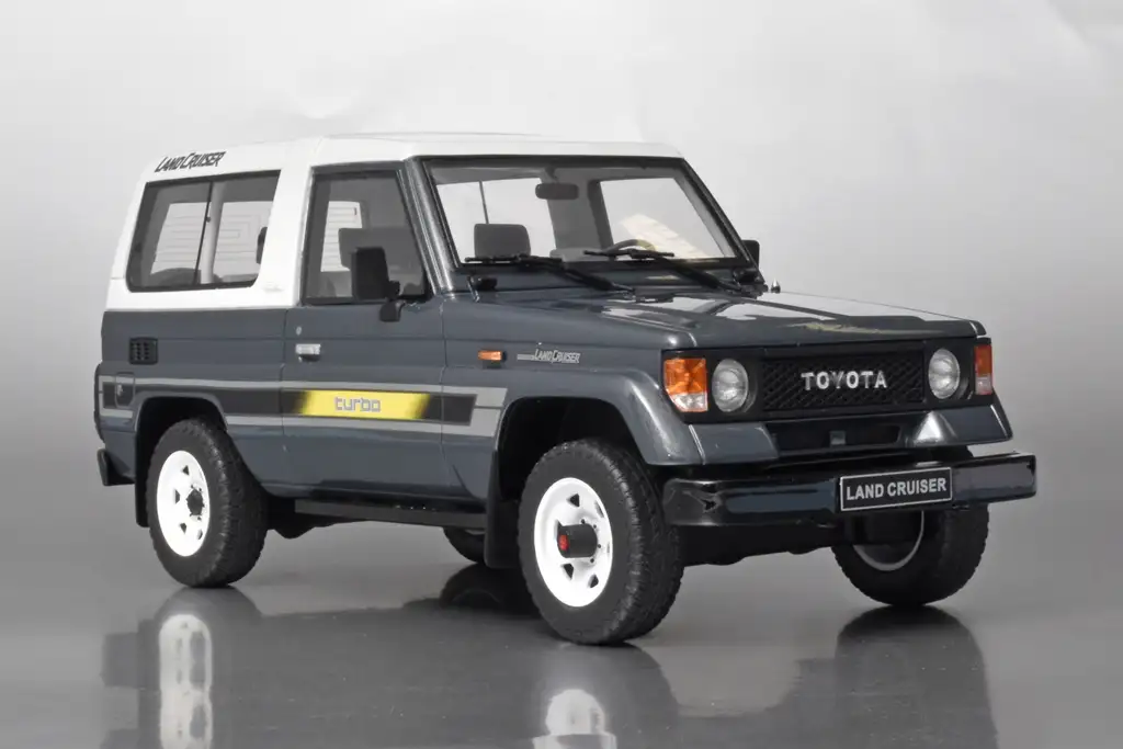 18OttOm Toyota Land Cruiser LJ73 Turbo 1987 1