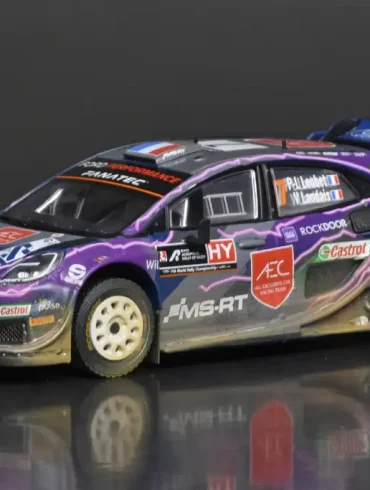 43ixo Ford Fiesta Rally1 2022 vuil 1