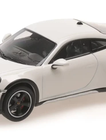 43minic Porsche 911 Dakar