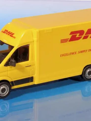 INT.Herpa 87.MAN TGE DHL(1)