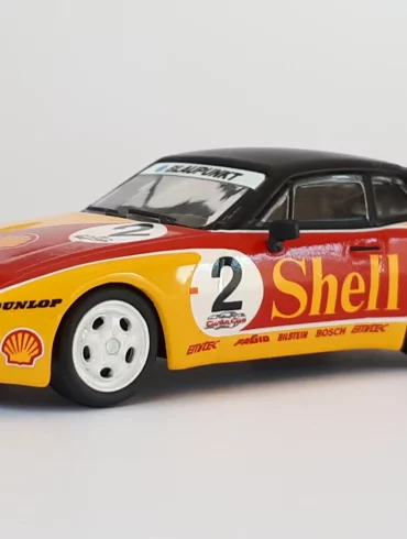 1;64 Tiny Porsche 944 Turbo 1
