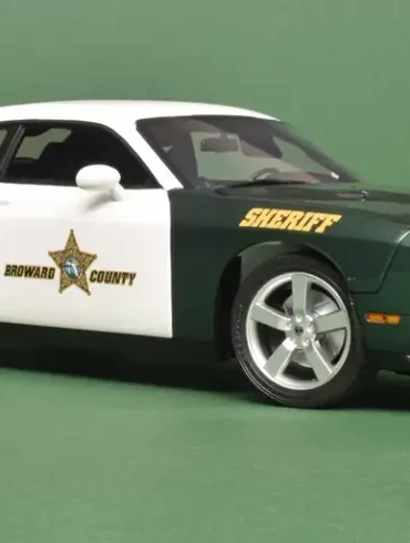 18AcmeD Dodge Challenger RT 2009 Sherif 1