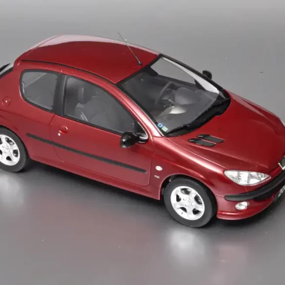 18OttOm Peugeot206 S16 1999 3