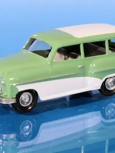 INT.Wiking 87.Opel Olympia Rekord Caravan '55(1)