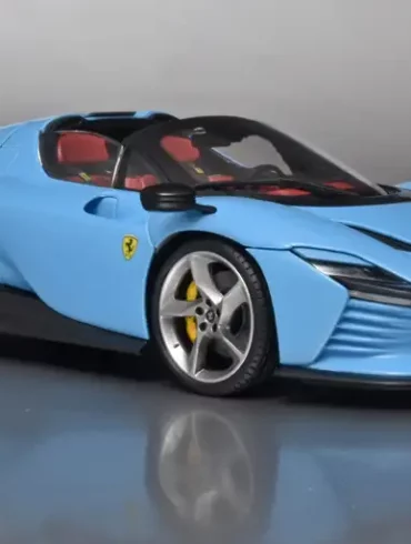 18Bburago Ferrari Daytona SP3 2021 1