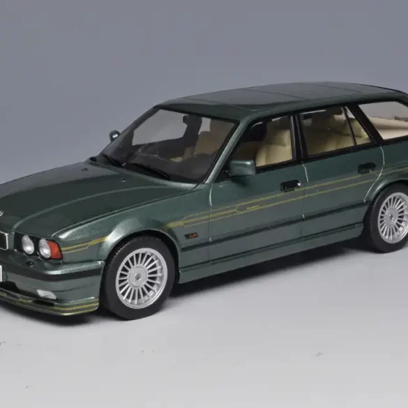 18MCG BMW Alpina B10 4.6 Touring 1991 2