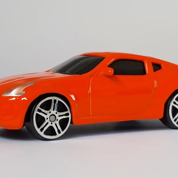 3 inch Maisto Nissan 370Z 1