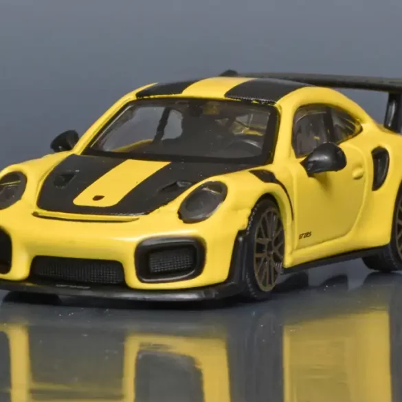 43Bburago Porsche 911 GT2 RS 3