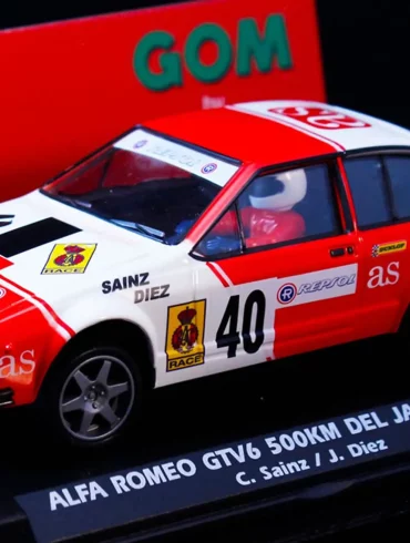 Fly Model Car Alfa Romeo GTV6 Jarama 1985 G004