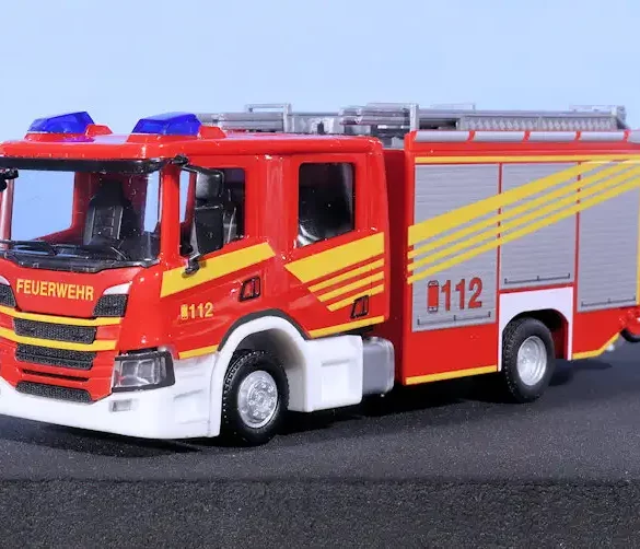 INT.Herpa 87.Scania P serie crewcab(1)