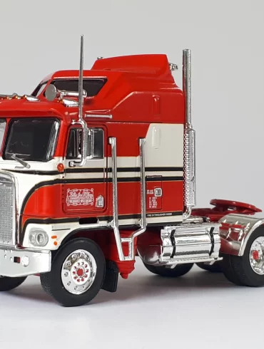 1;64 Ixo Kenworth K100 Aerodyne 1