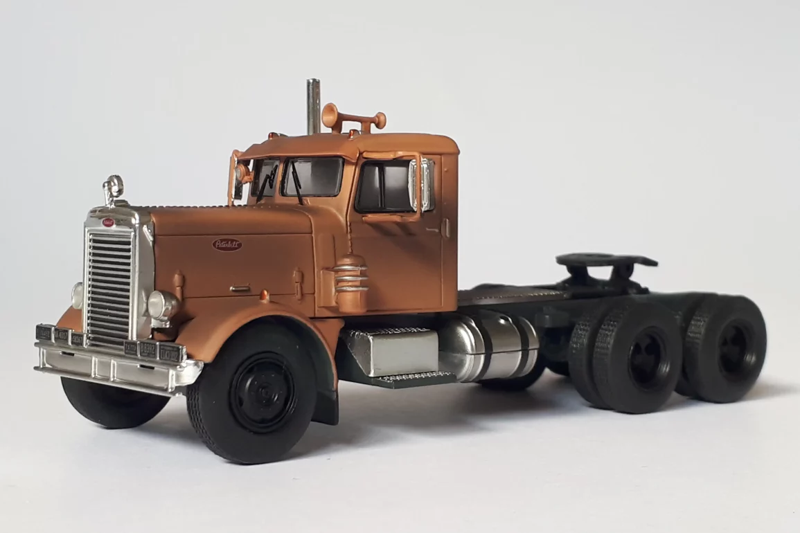 1;64 Ixo Peterbilt 281 2