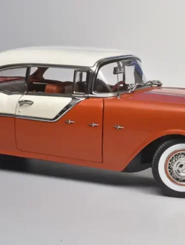 18SunStar Pontiac Star Chief hardtop 1955 1