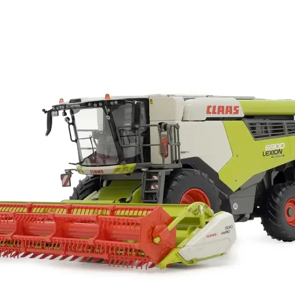32MarGe Models Claas Lexion 6900 with Vario 930 2