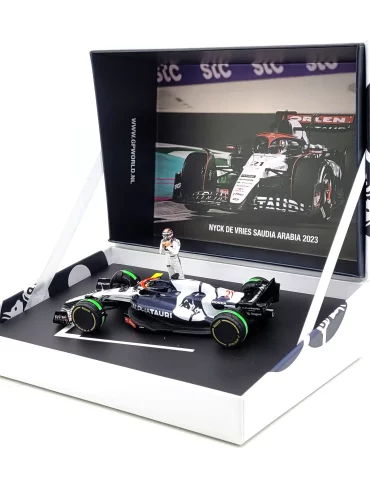 43Alpha tauri AT04, Nyck de Vries, Spark GPWorld