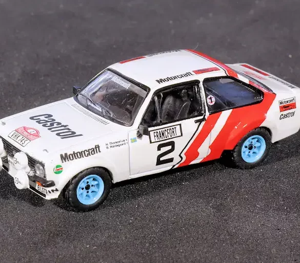 INT.Brekina 87.Ford Escort II Rallye Monte Carlo Motorcraft Castrol(1)
