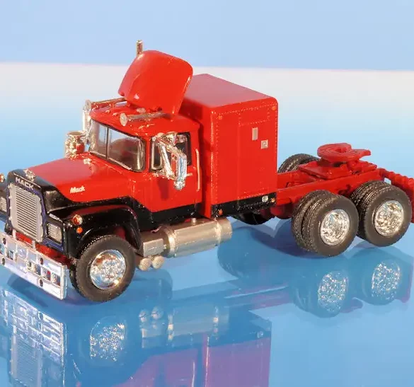 INT.Brekina 87.Mack RS 700(1)