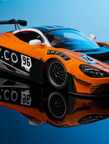 Mclaren YCO 96 2020 British GT 1