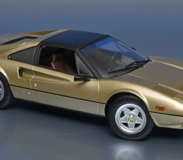 18norev Ferraro 308 GTS QuattroValvole 1982 1a