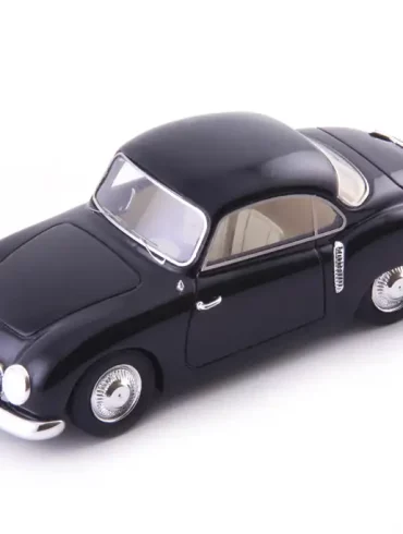 43Autocult Renault 4CV Zink 1