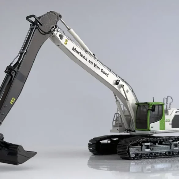 Conrad Liebherr R945 MVO