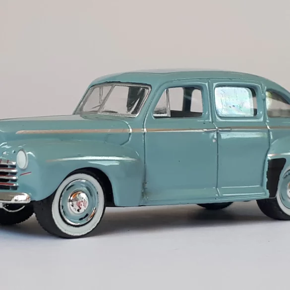 1;64 GreenLight Ford Super Deluxe Fordor 1