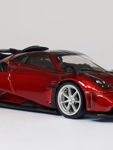 1;64 Tarmac Works Pagani Huayra Imola 1