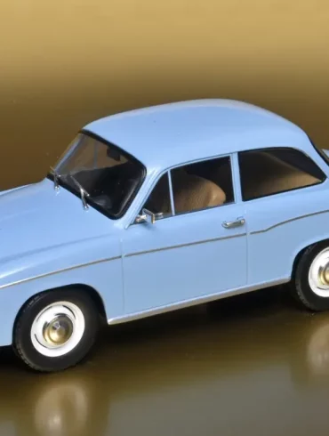 24WhiteB Syrena 105 1975 3