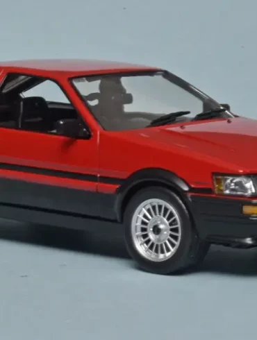 24SunStar Toyota Corolla Levin AE86 1985 1