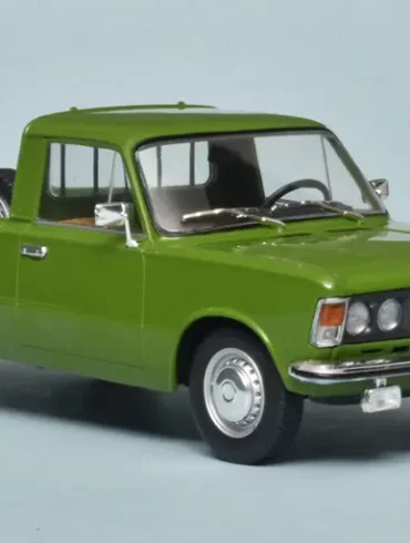 24WhiteB Fiat 125P Pick up 1975 1