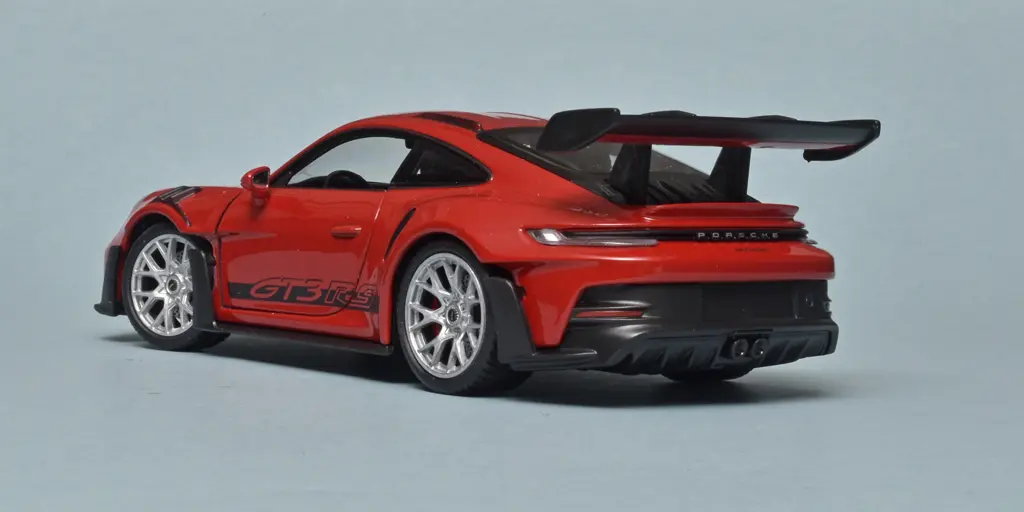 24welly Porsche 911 992 GT3 RS 2023 2