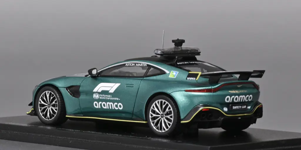 43spark Aston Martin Vantage F1 Safety Car 2023 2 43spark Aston Martin Vantage F1 Safety Car 2023 2