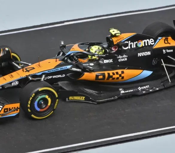 43spark McLaren MCL60 Lando Norris 2023 1
