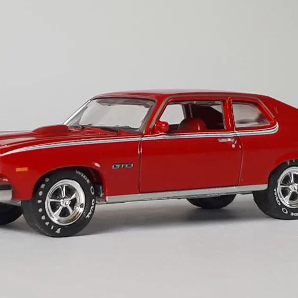 1;64 Auto World Pontiac GTO 1