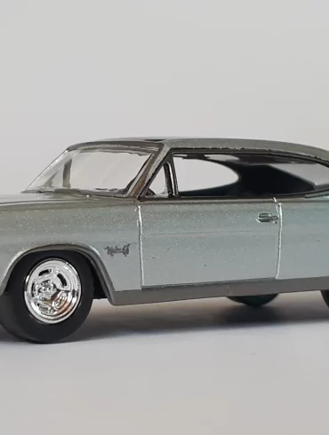 1;64 Auto World Rambler Marlin 1