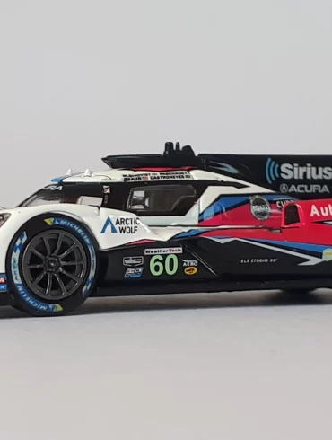 1;64 Mini GT Acura ARX 06 1