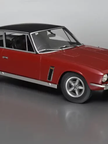 18cult Jensen Interceptor III 3