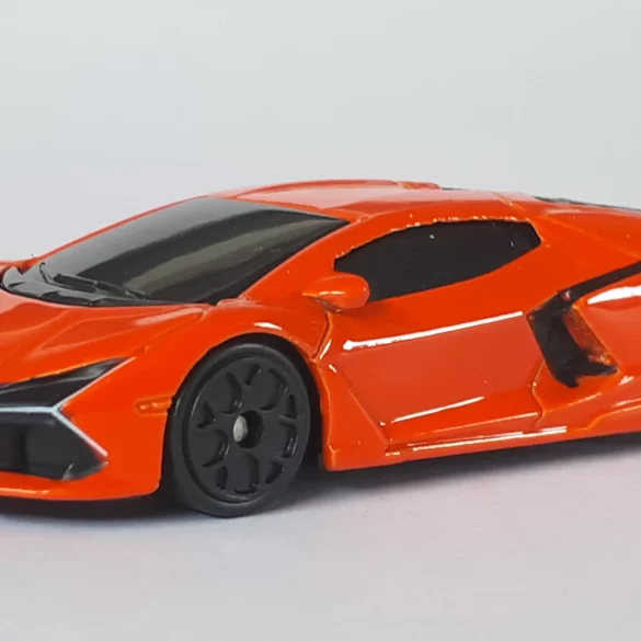 3 inch Bburago Lamborghini Revuelto 1