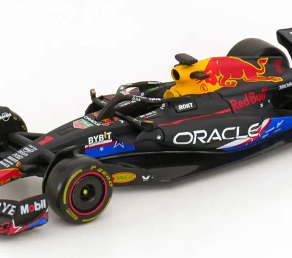 43Bburago Redbull RB19 GP Austin 2023 Max 3