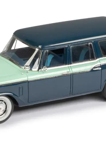 43esval Studebaker Commander Provincial wagon 1