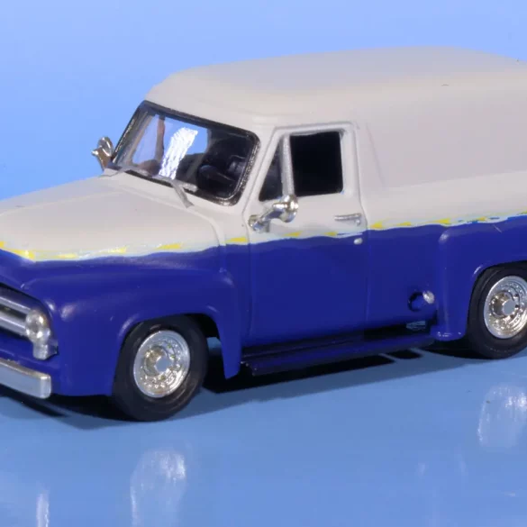 INT.Athearn 87.Ford F100 Panel van(1)