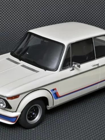12OttOm BMW 2002 Turbo E20 1974 3