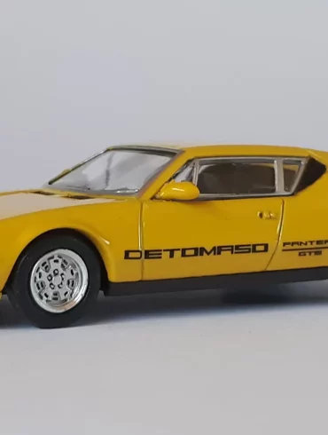 1;64 Para64 De Tomaso Pantera 1