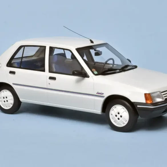 18OttOm Peugeot 205 Junior 1988 1