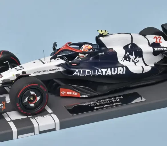 18minic Alpha Tauri AT04 2023 Tsunoda 1