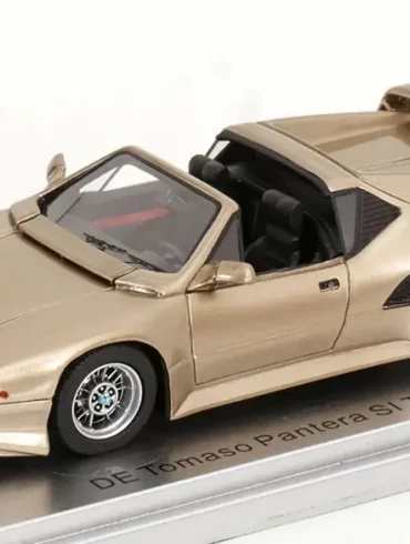 43kess De Tomaso Pantera SI Targa 1993 3