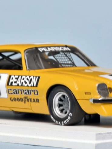43spark Chevrolet Camaro Daytona IROC 1975 Pearson 1